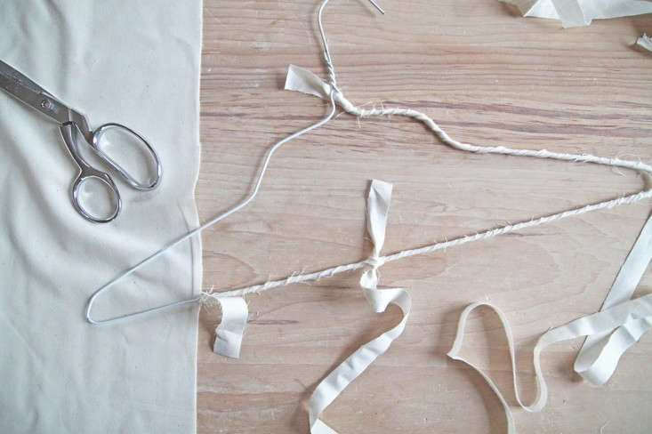 DIY muslin wrapped hangers, second ribbon, Remodelista_edited-1