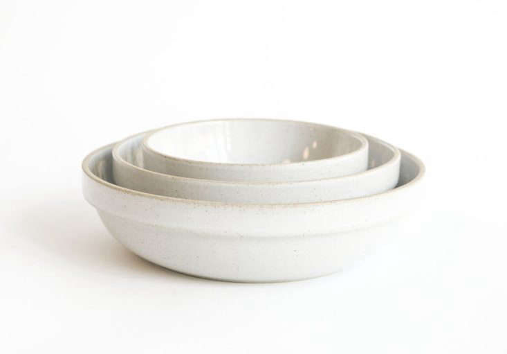 we like the unusual way hasami porcelain&#8\2\17;s gloss grey rounded bowls 14
