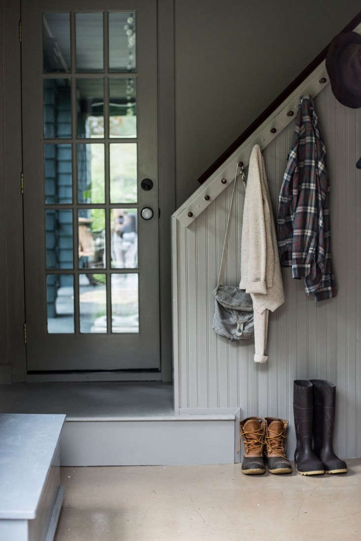 The Streamlined Entryway 25 Favorites Smart Storage Included