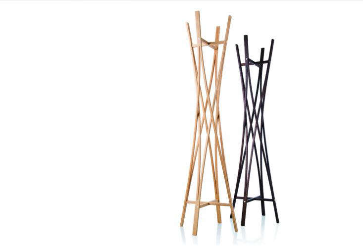 Tra Coat Stand