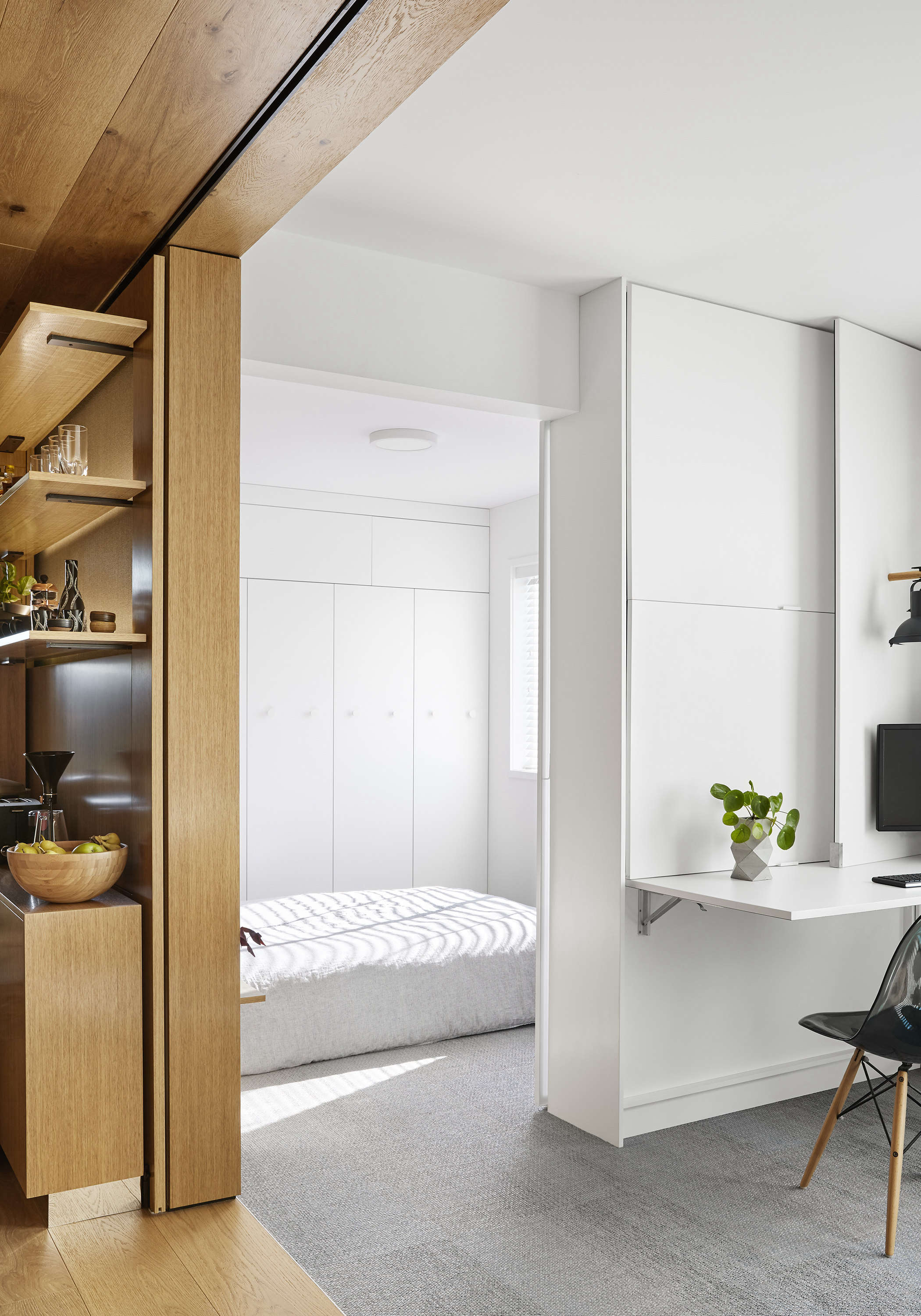 Tsai Design Type St. Apartment in Melbourne Three Rooms